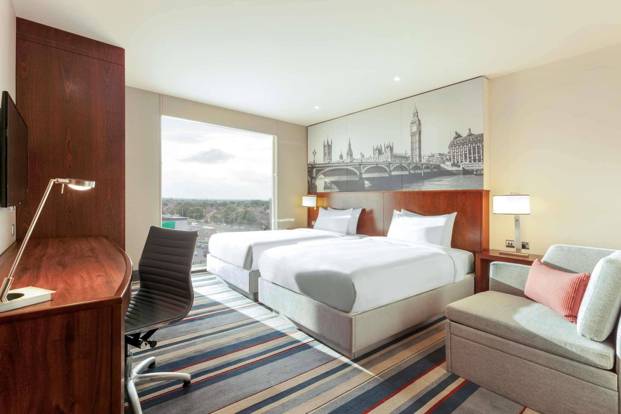 Hyatt Place West London Hayes Eksteriør billede